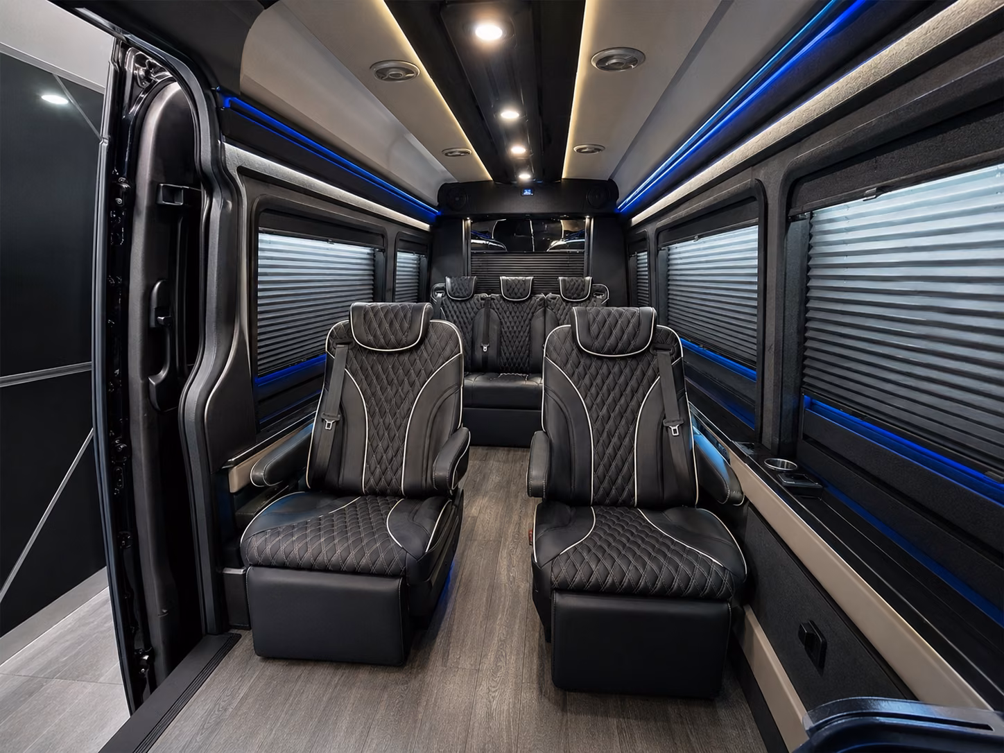airport shuttle buses to phoenix mesa gateway airport aza from buckeye