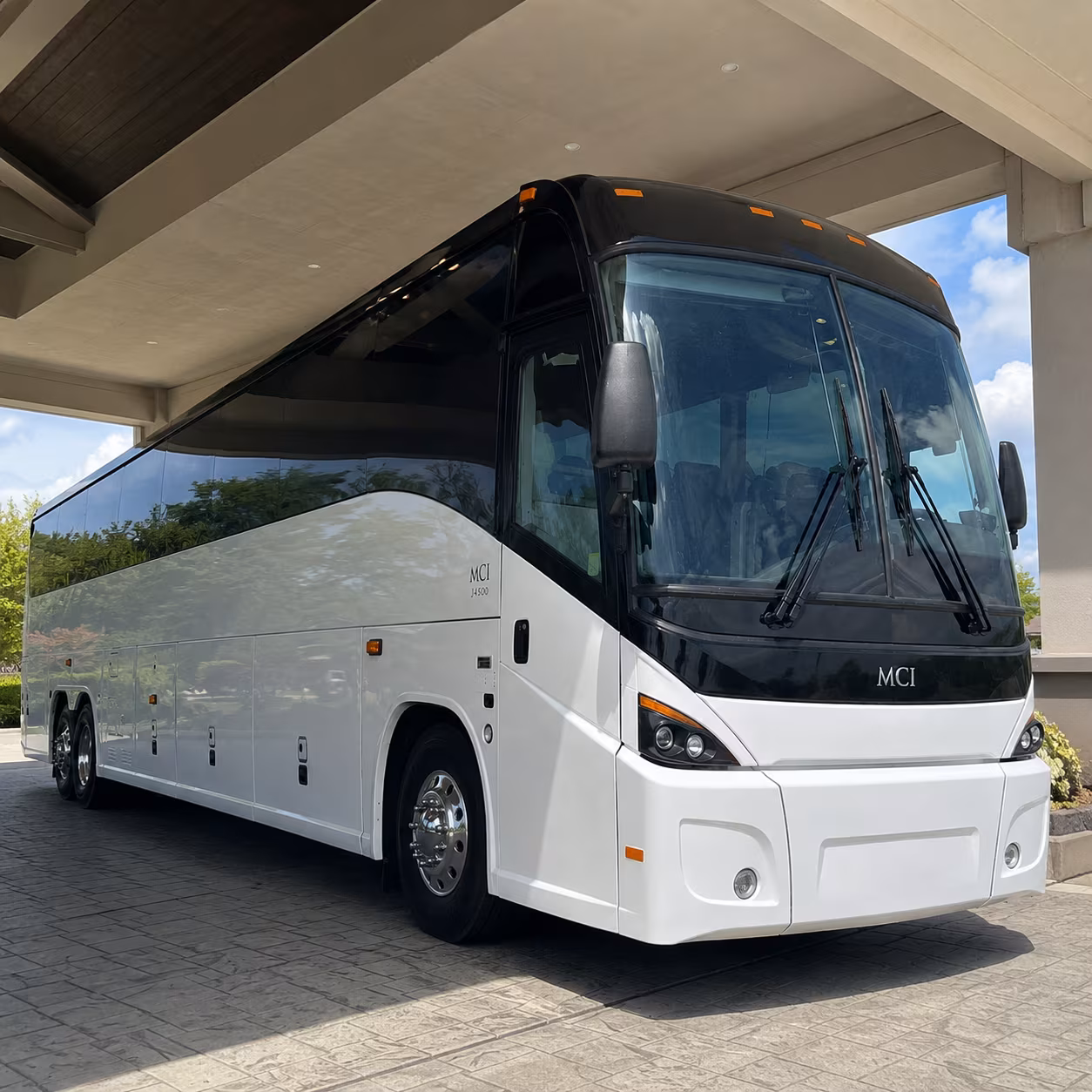 corporate and executive airport transfers to phoenix sky harbor