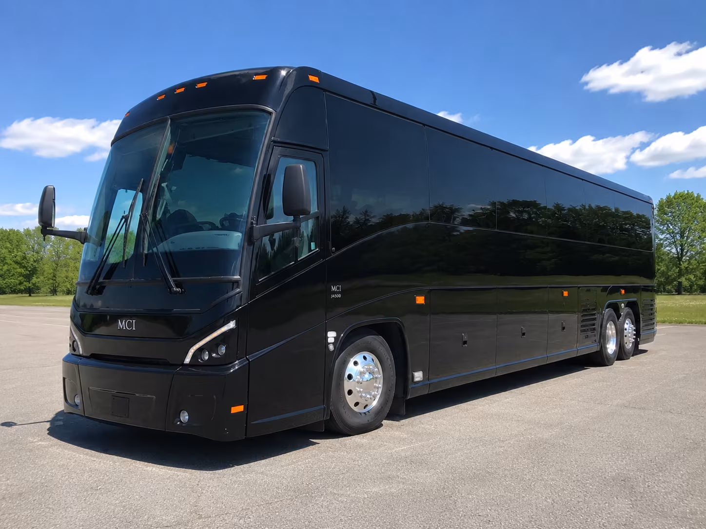 guest shuttle buses between goodyear hotels and your buckeye venue