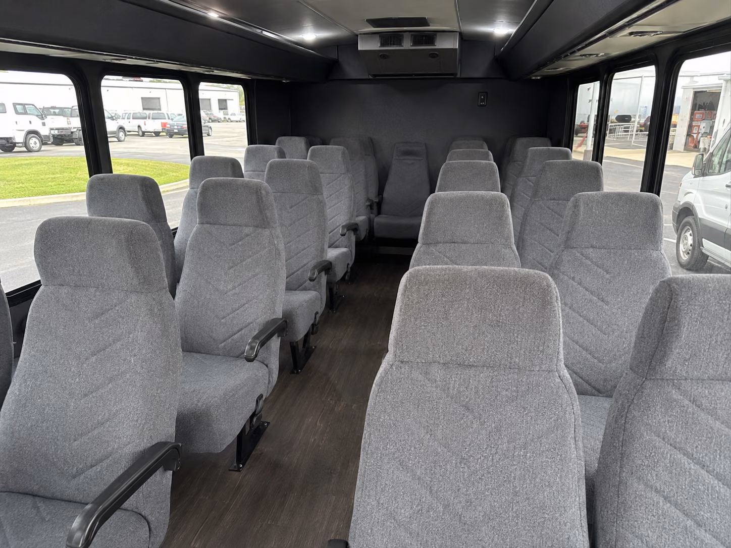 minibus and sprinter van rentals for the verde valley wine trail